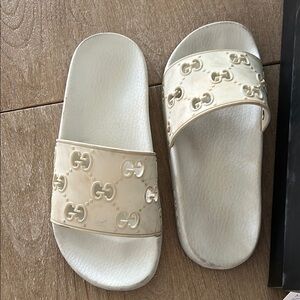 Gucci Women's Cream Slides
